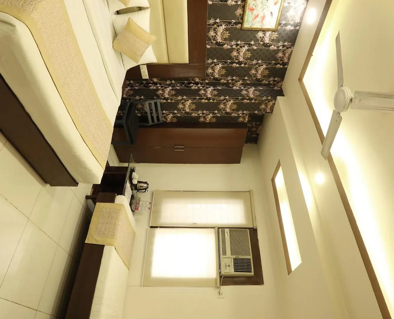 Hotel Red Velvet Suites At Delhi Airport New Delhi